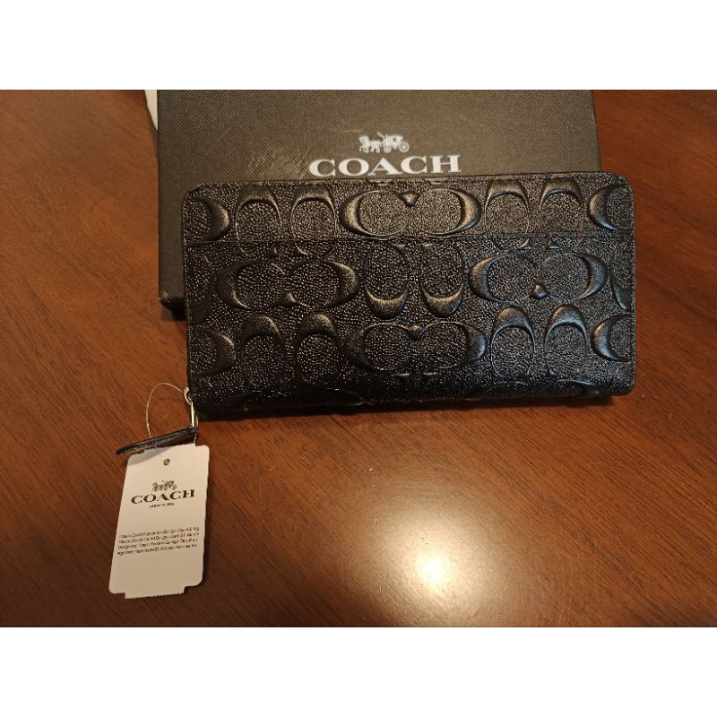 全新COACH 男款 浮雕/緹花LOGO滾色邊防刮皮革拉鍊長夾