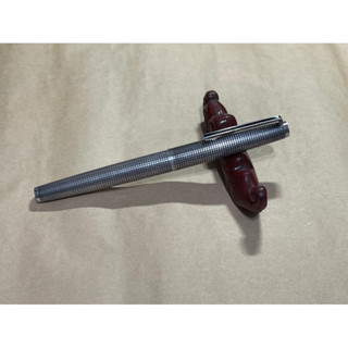 Pilot百樂銀格，18K/F尖，無盒，附吸墨器。