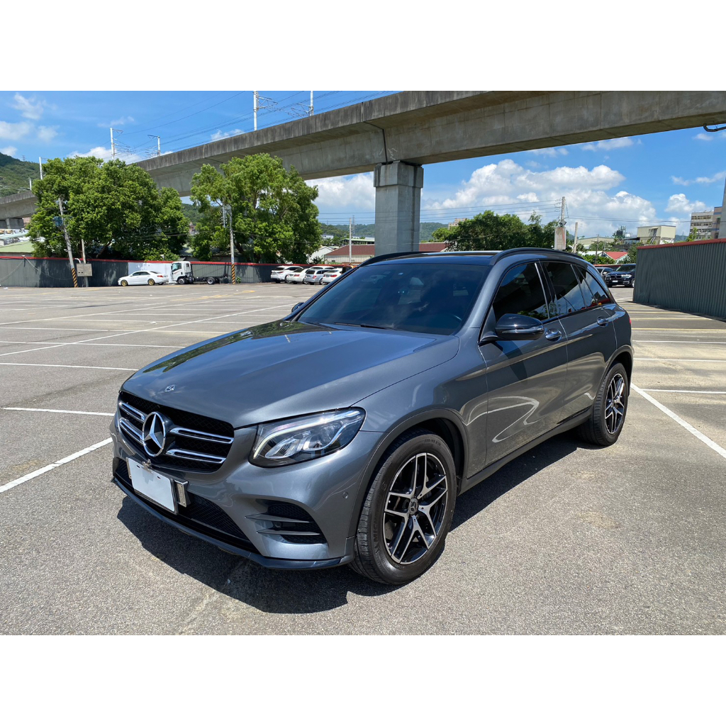 138w 2018 X253型GLC250 AMG夜色套件2.0 汽油 灰