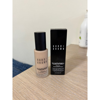 [Bobbi Brown 持久無痕輕感粉底SPF15PA++]