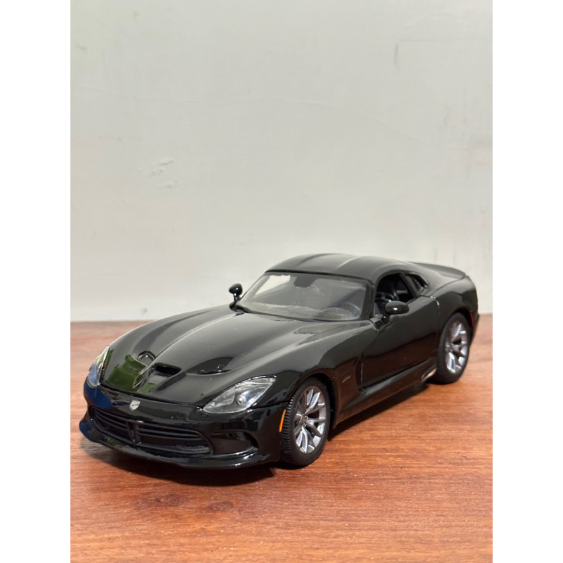 Maisto 1/18 SRT Viper GTS(2013) 合金車 1:18模型車