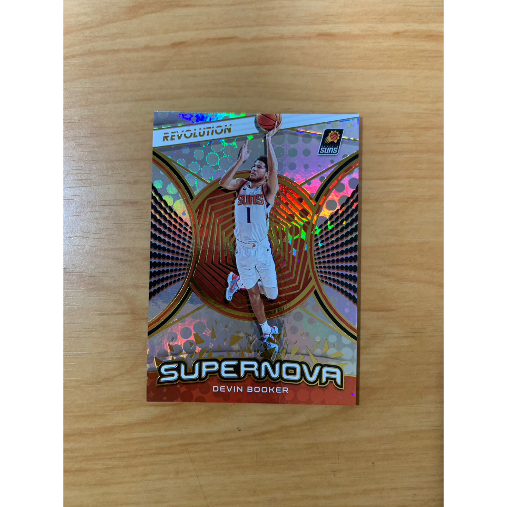 Devin Booker SuperNova Revolution NBA 球員卡