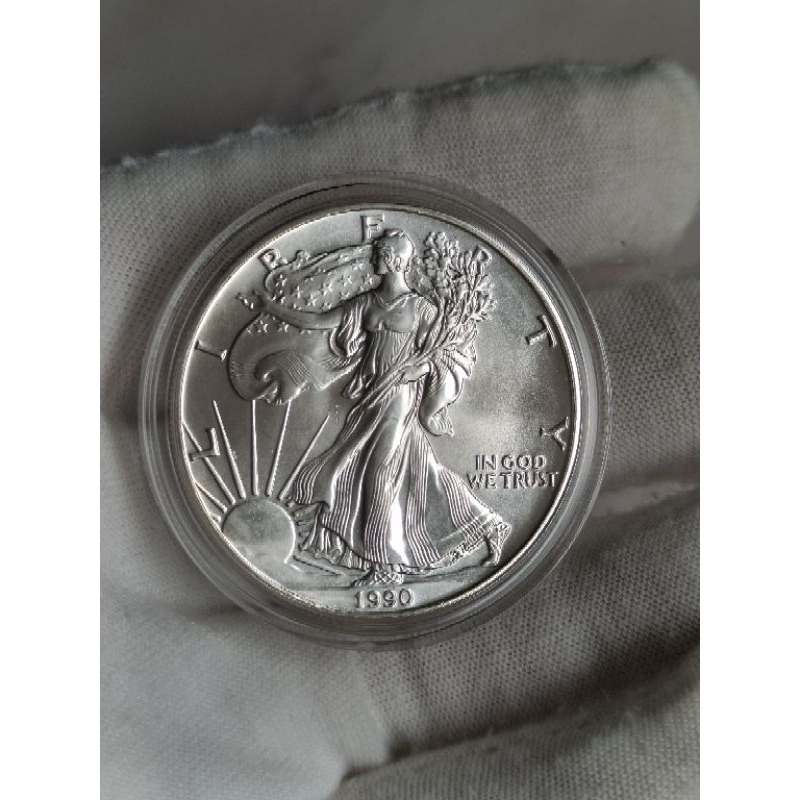 銀幣 紀念幣 1990 美國 鷹揚銀幣 999純銀 1盎司 （有年份值得收藏）