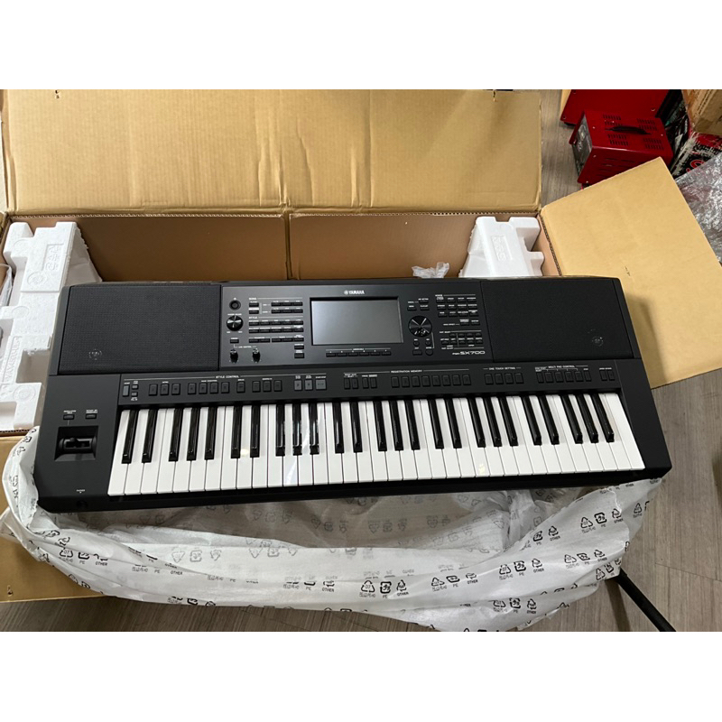 Yamaha PSR SX700 觸控高階電子琴 功能強大 全新