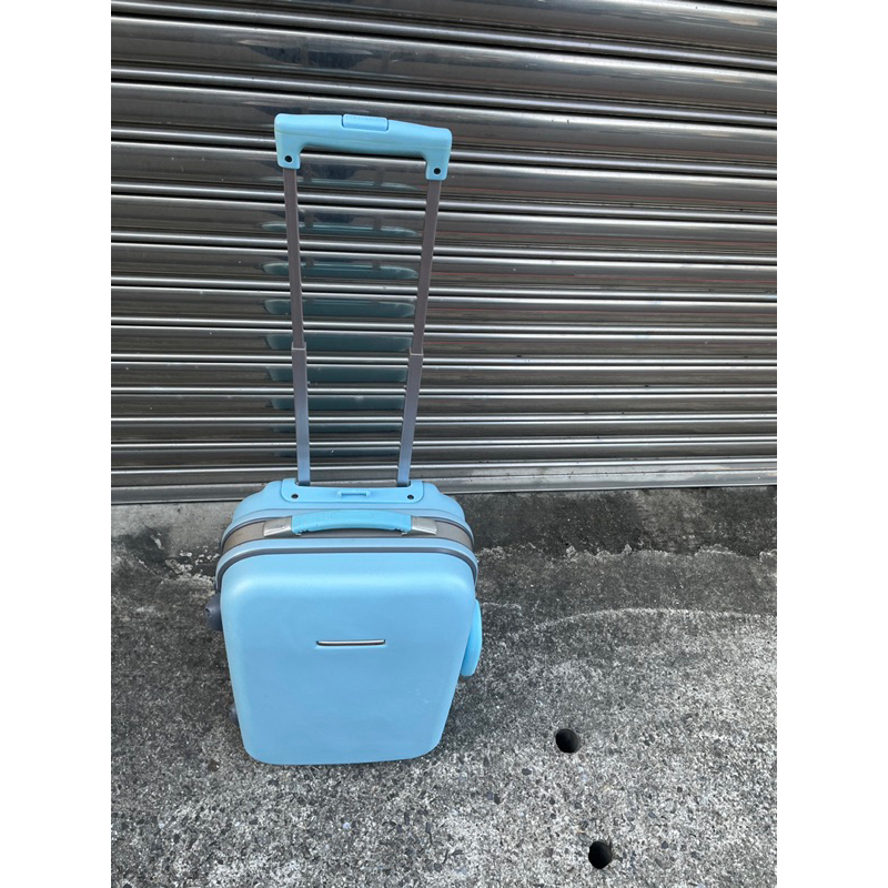（已暫定）稀有水藍色行李箱⋯⋯完整 #古董#收藏#行李箱#水藍#藍
