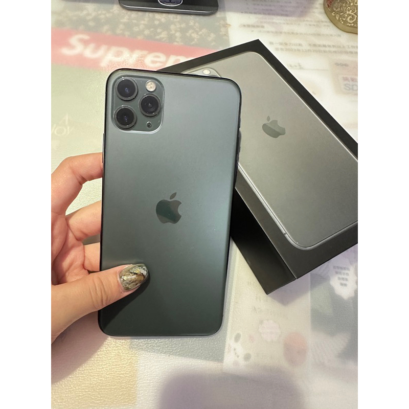 「二手」iPhone 11pro max 夜幕綠 256G 女用二手機 無傷 保護良好