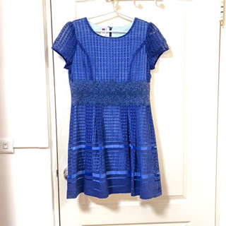 大尺碼 ILEY伊蕾 藍色質感短袖洋裝