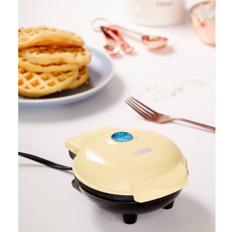 美國 Dash 迷你鬆餅機 mini waffle maker｜urban outfitters 專屬款