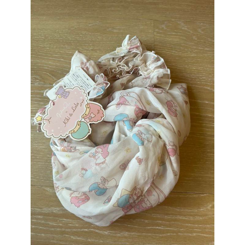 全新 超值感 日本製 三麗鷗 日本限定 100%silk 純絲  KikLala訂製系列🌟夢幻 雙子星 絲巾 圍巾 披肩