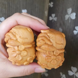 《希晶晶石》崖柏趴趴九尾狐擺件 實物拍攝 無修圖無濾鏡 臺灣現貨不用等 快速出貨 BCH-A031~2