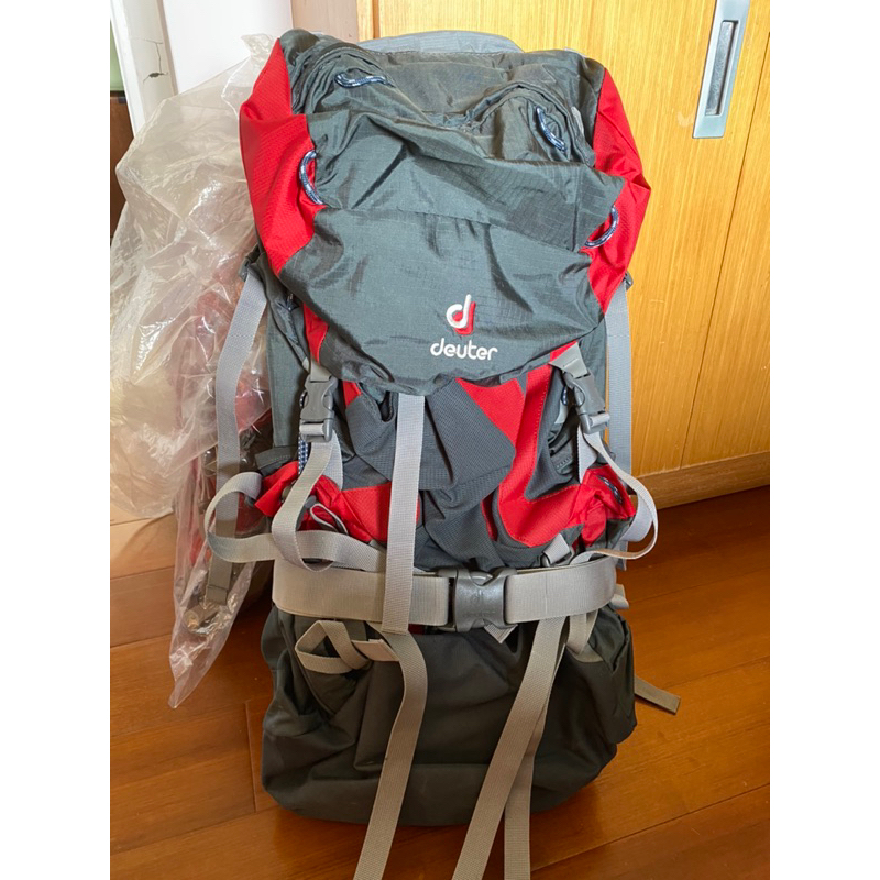 Deuter ACT LITE 65+10L 專業登山背包