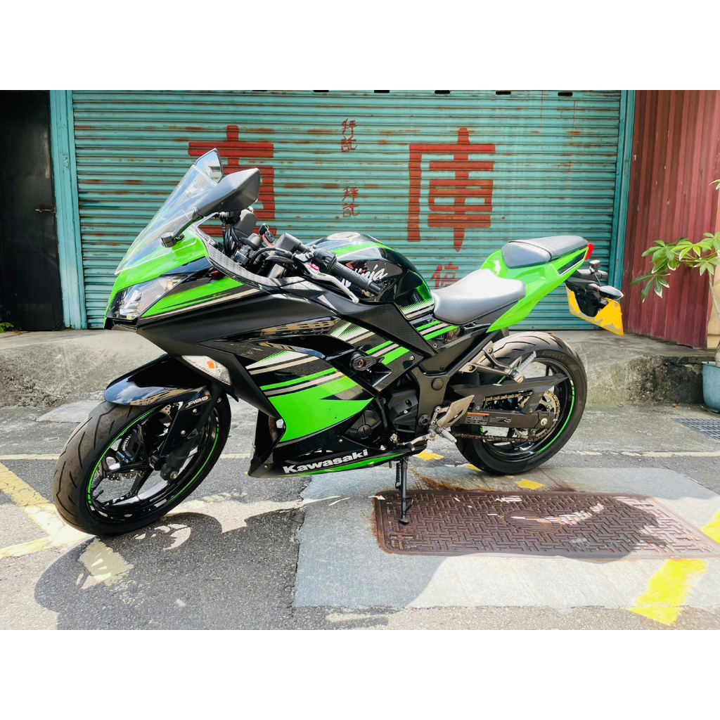 KAWASAKI NINJA 300 綠 小忍者 ABS 客人委託代售