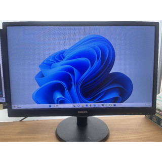 二手螢幕（臺中西屯區）24吋螢幕 公司汰換品 PHILIPS 飛利浦 HDMI VGA 中古 電腦螢幕 顯示器 LED