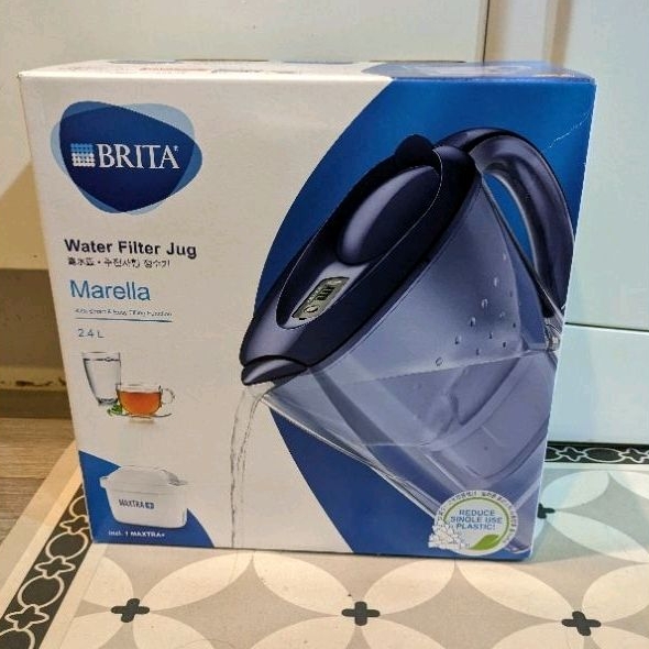【BRITA】 Marella 馬利拉濾水壺2.4L(內含1支濾芯)藍色