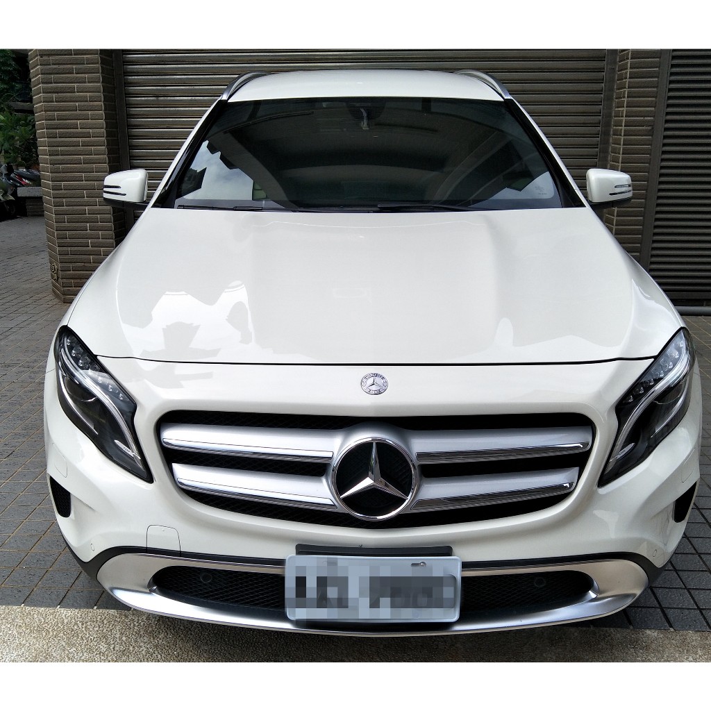 2015 BENZ GLA180 流線銳利轎跑車 只跑7萬多喔 ~ 中古車二手車國產車進口車休旅車掀背車認證車