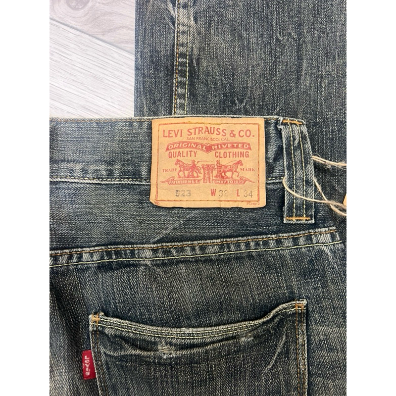 Levi’s 523