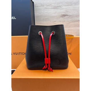 （已售出）LV NeoNoe BB M52853 晶片款 水波紋 水桶包