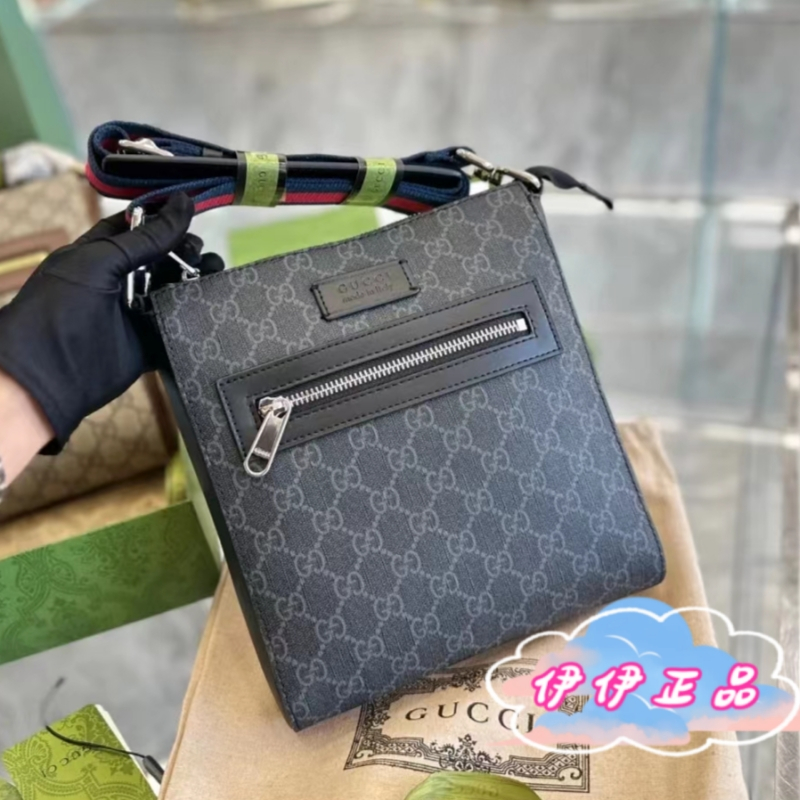 【伊伊正品】Gucci 古馳 ‎523599 黑色GG Supreme 小型郵差袋 斜背包 單肩包 斜背包 斜挎包