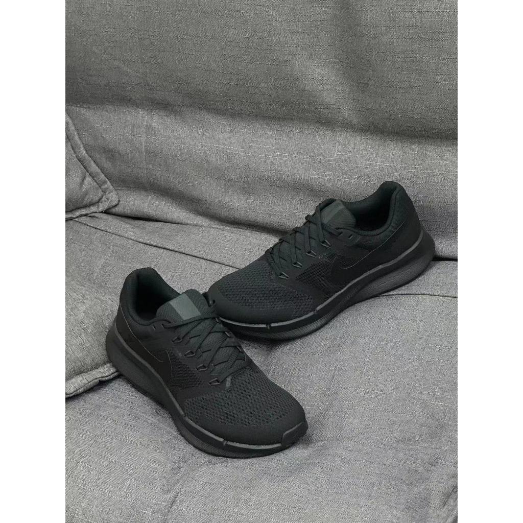 【熱賣】 Nike Run Swift 3 黑武士 短跑運動鞋