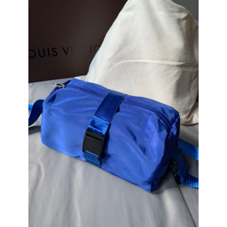 運動風尼龍枕頭包 斜背包 藍色 方型尼龍枕頭包 二手近全新