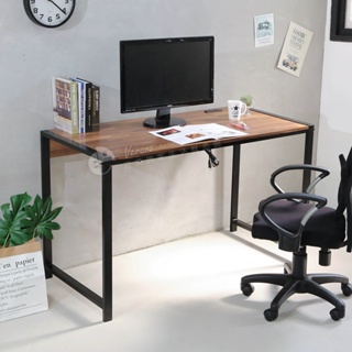 【百諾優】 MIT寬110公分耐重型加粗鐵管書桌(附隨機色插座) 電腦桌 工作桌 辦公桌 工業風 桌子 TA079
