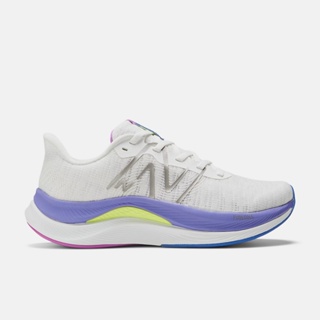 NEW BALANCE_女性_慢跑鞋_靛藍_WFCPRCW4-D_FuelCell