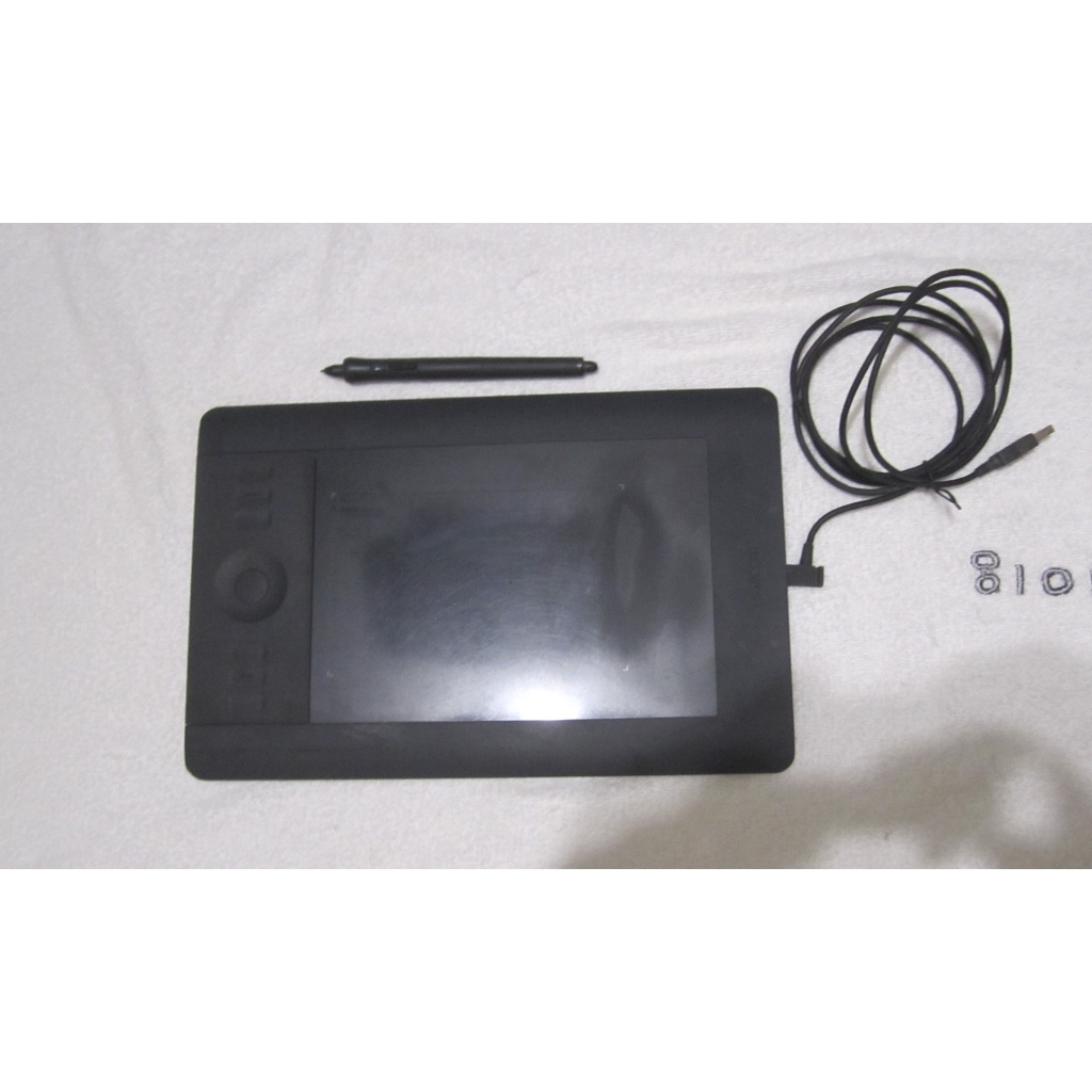 Wacom Intuos5 Touch 繪圖板 s (PTH450)