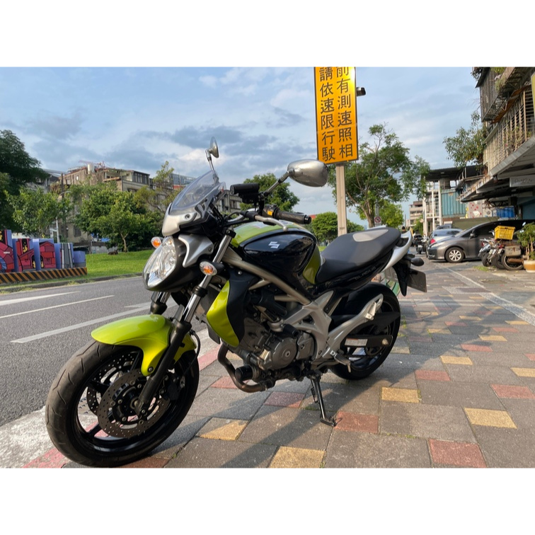 SUZUKI SFV650