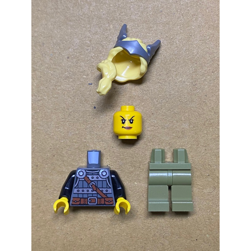LEGO 樂高 人偶 女 維京戰士  CREATOR 31132