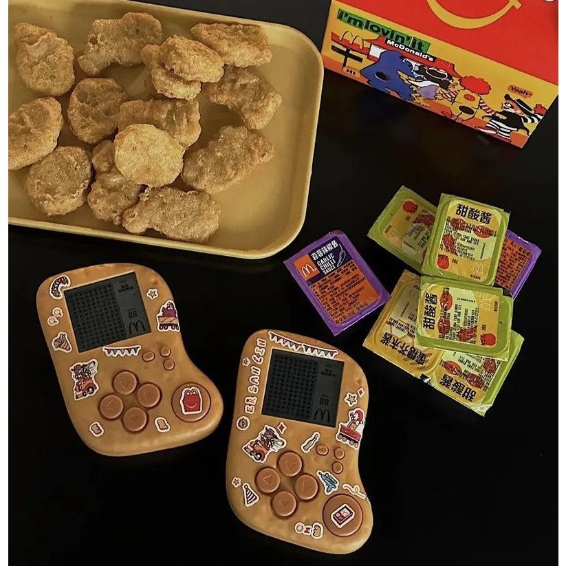 【STARRY歐巴】麥當勞 2023 麥克雞塊 俄羅斯方塊 遊戲機 麥當勞玩具 麥克雞塊 現貨 懷舊童年