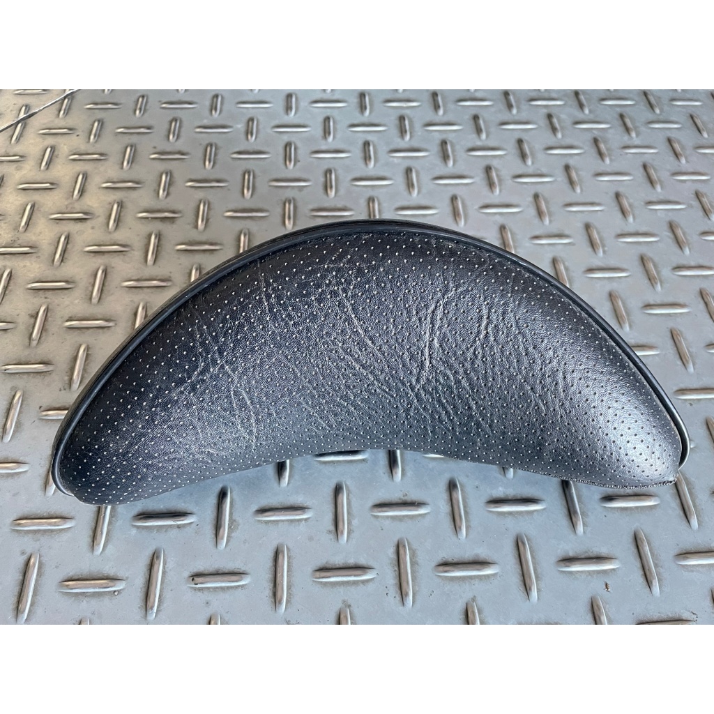 (中古)(二手) PGO Tigra 彪虎 後靠背小靠背 小饅頭 後靠墊 後腰靠 暴力虎 地瓜不含支架