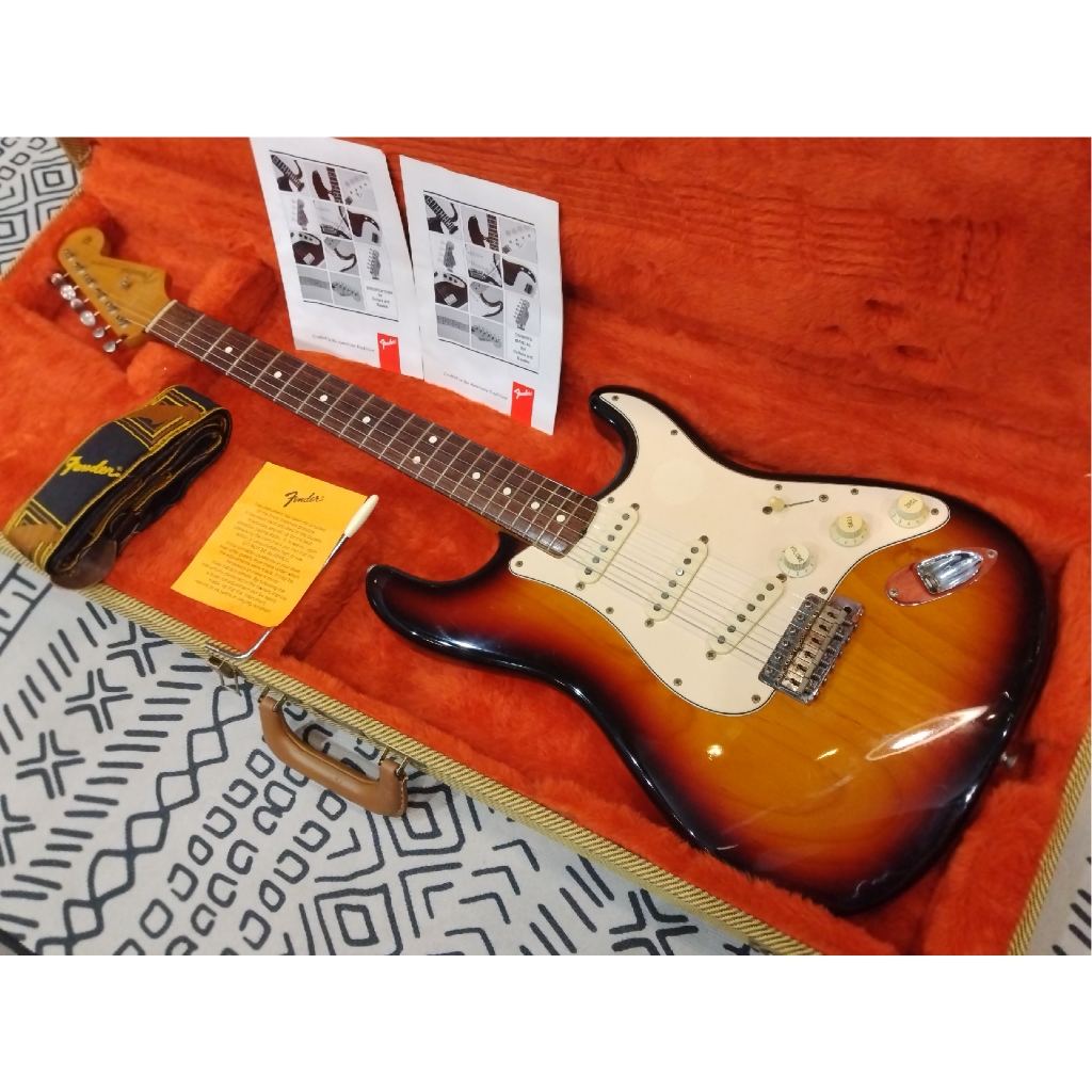 Fender 1992 American Stratocaster Vintage 62' reissue (USA)