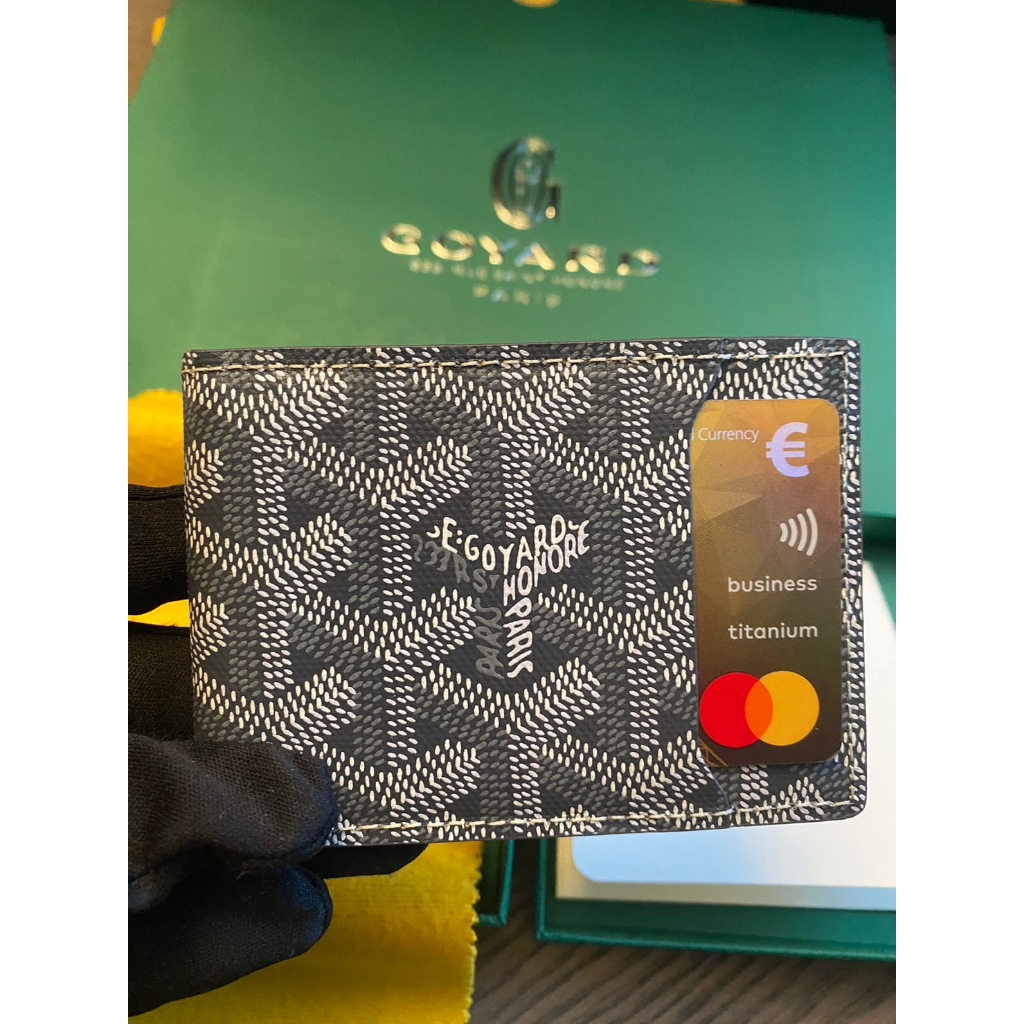 爆款 法國品牌 Goyard 4卡 翻蓋卡包 灰色👍在台現貨 $1xxxx