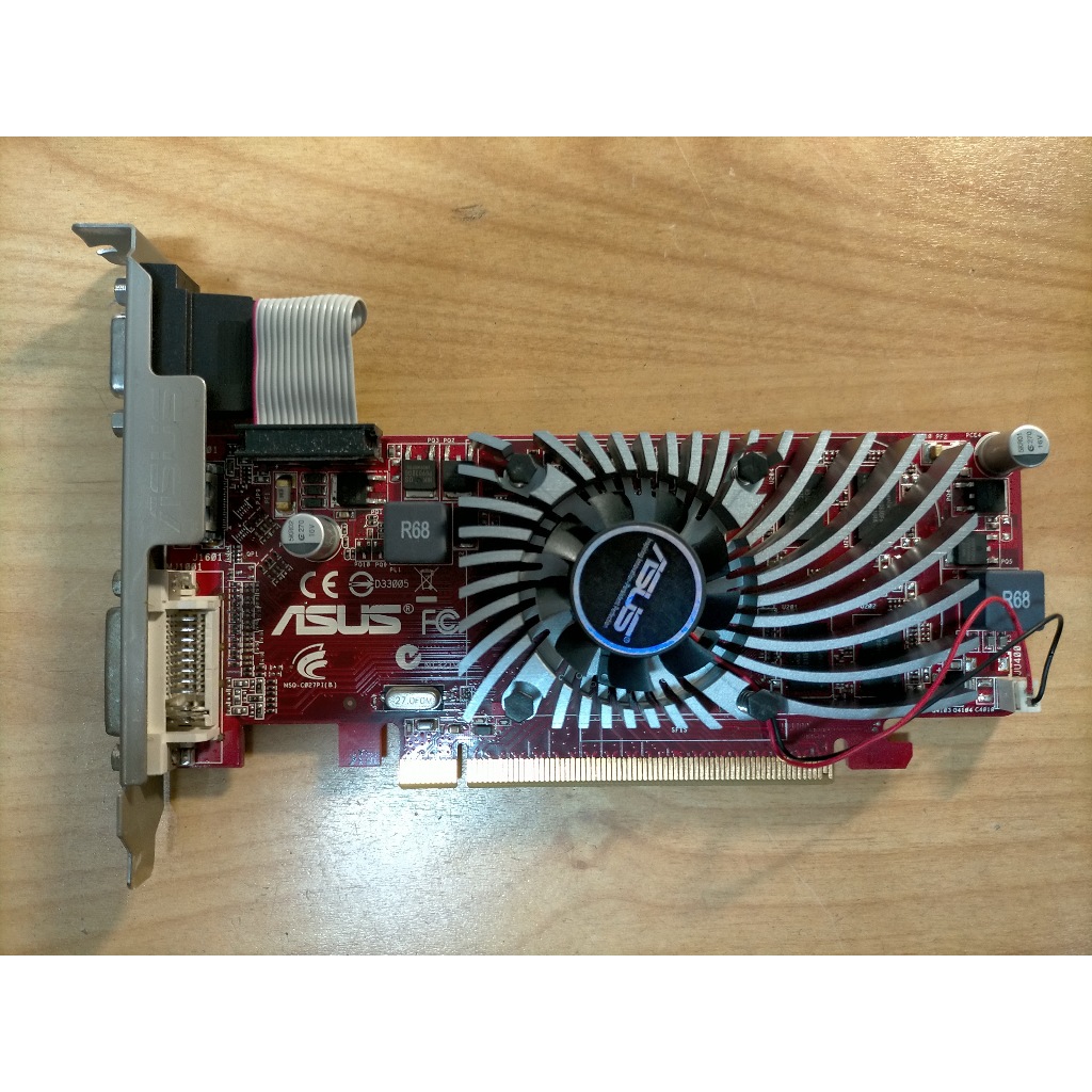 PCI-E顯示卡-ASUS華碩 EAH5450 /DI/1GD3/DP DDR3  2560x1600  直購價120