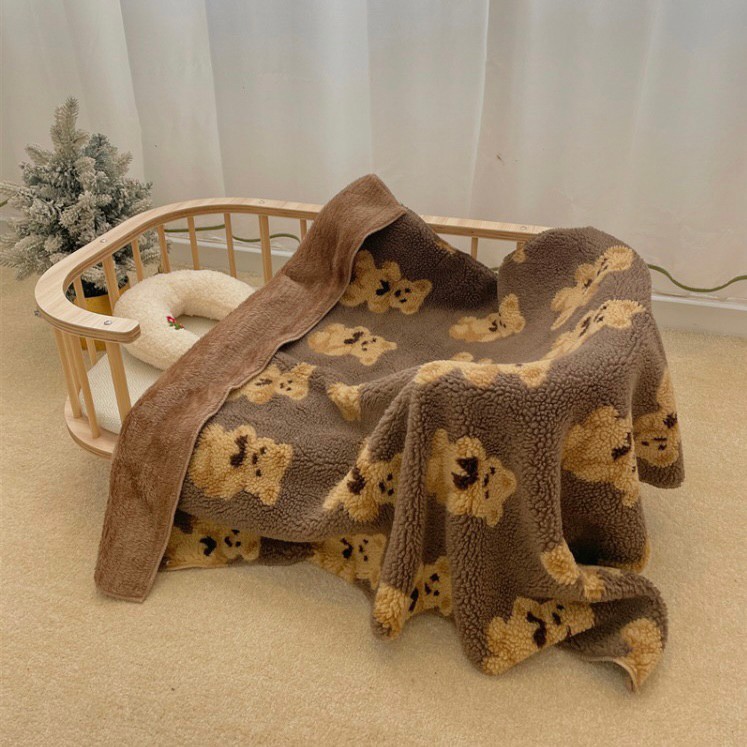 【現貨速發】小熊羔羊絨空調毯70cm*100cm 保暖小毛毯 寵物毯 午睡毯 車用毯 毛毯 保暖毯 空調袒 羊毛