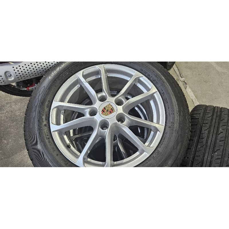 Porsche Cayenne 18" 鋁圈+輪胎