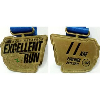 2015 台中NB HALF MARATHON EXCELLENT RUN完賽獎牌