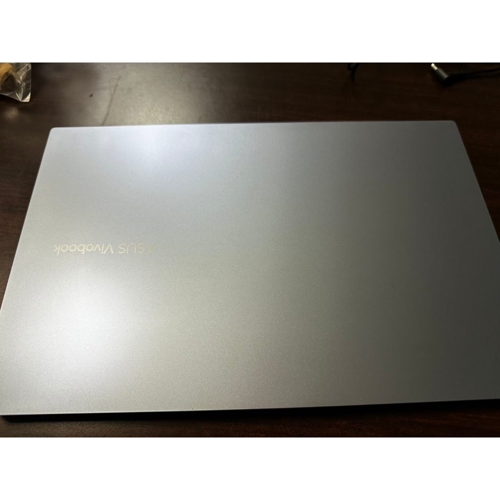 免運費 ASUS 15.6吋i5-1235U 10核心輕薄筆電 VivoBook X1502ZA 冰河銀