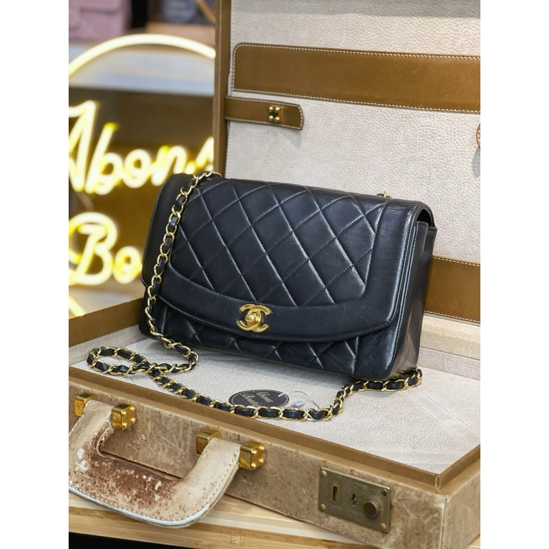 CHANEL vintage coco Diana黛妃口蓋鍊包 25CM🗝️經典釋出