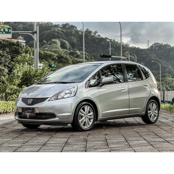 2011 HONDA FIT 跑少 便宜代步車