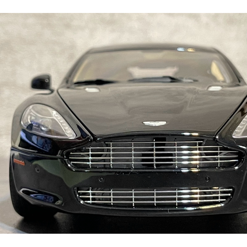 【AUTOart】1/18 Aston Martin Rapide 黑色 1:18 模型車