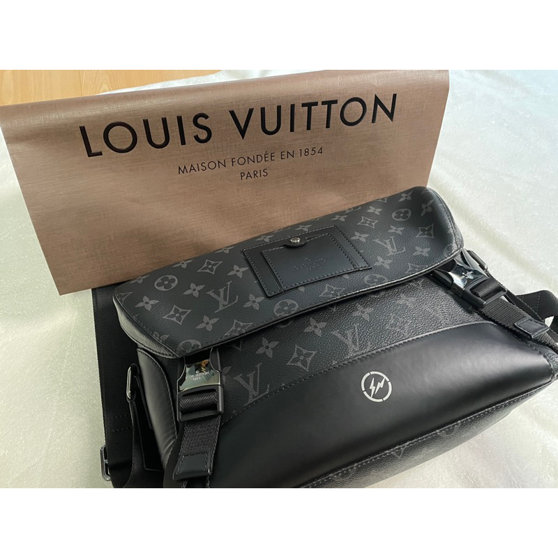 LV x fragment 藤原浩 louis vuitton Messenger Voyage 閃電 伊勢丹限定