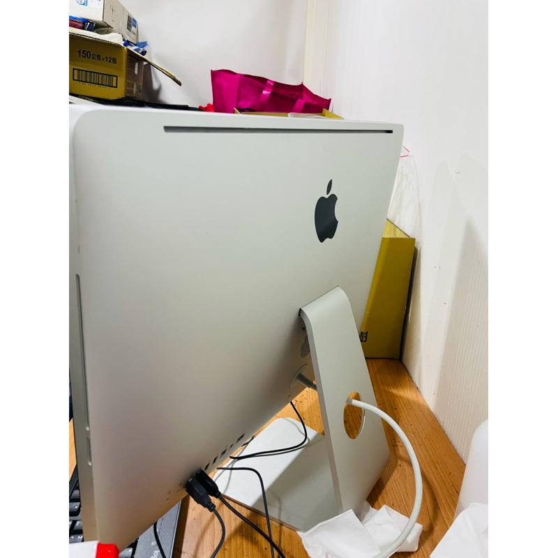 蘋果原廠 iMac 21.5吋 2011年 i5-2.5 20G/512G 可放DVD A1311