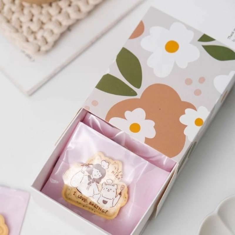 【現貨】抽屜式禮盒-清新花朵款 牛軋糖 包裝盒 餅乾禮盒 鳳梨酥 月餅禮盒 餅乾盒 糖果盒
