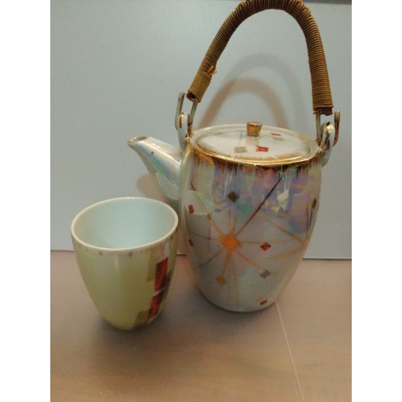 早期奇龍陶瓷茶壺茶杯