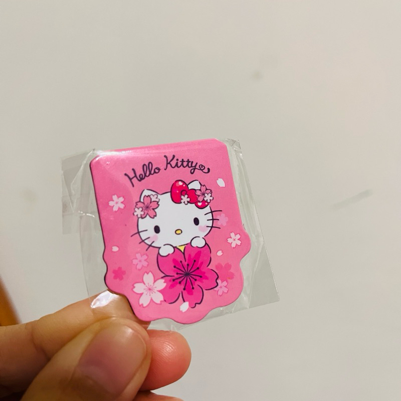 ［藏壽司扭蛋］三麗鷗 Hello Kitty 磁鐵書籤（可售可換）