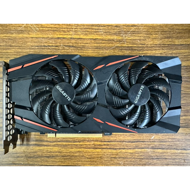 GIGABYTE技嘉 GV RX570 GAMING-4GD /需外接8PIN電源/二手良品