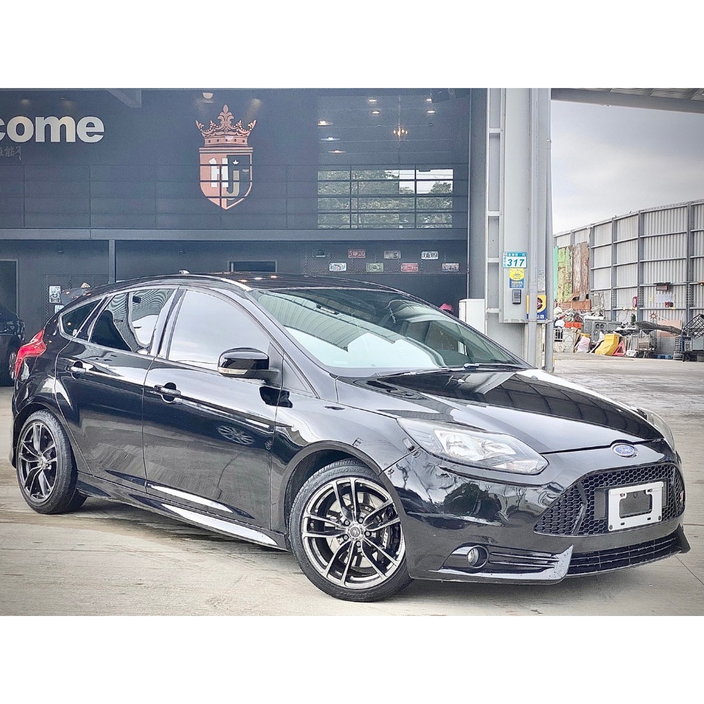 🔥2014 福特-FORD FOCUS 1.6 黑🔥可配合銀行貸款 可私下分期