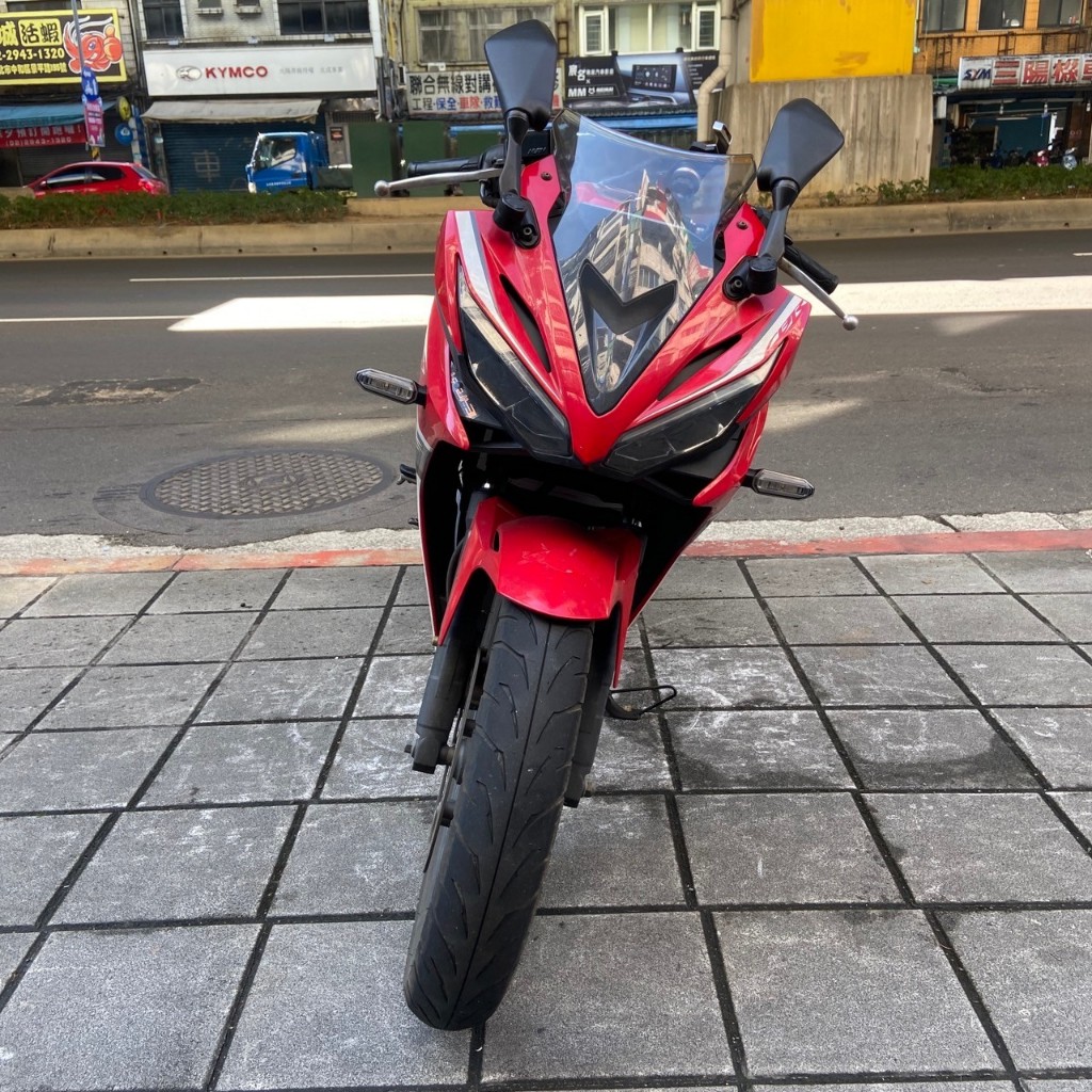 (貳輪嶼二手機車-新北中和店) 2017年 HONDA CBR150R #1211