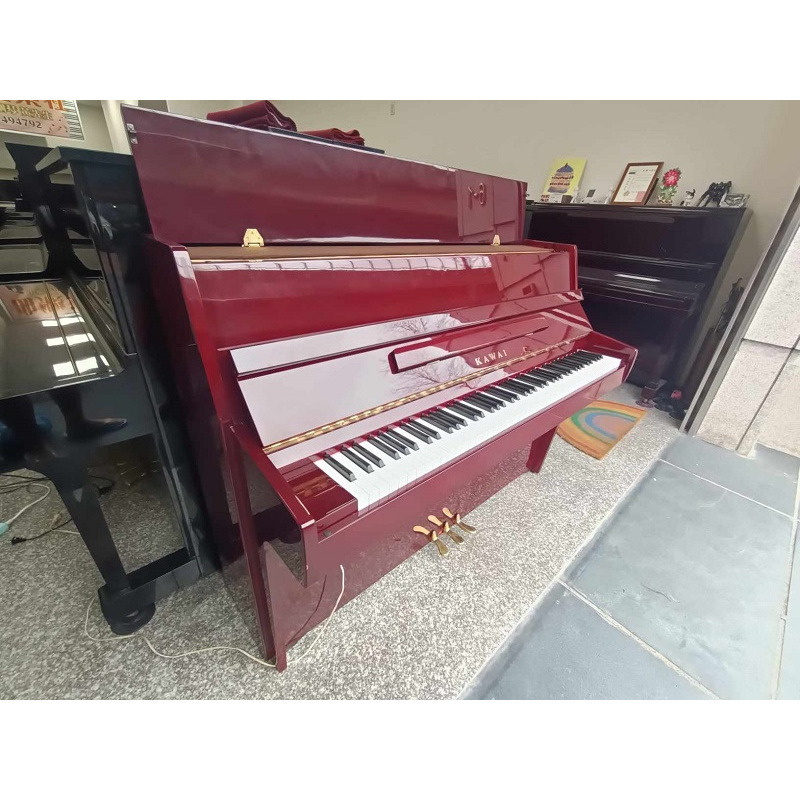 只要42800 日本KAWAI 大紅大紫喜氣洋洋小琴 自己搬回家 跟電鋼琴尺寸差不多 還比電鋼琴便宜